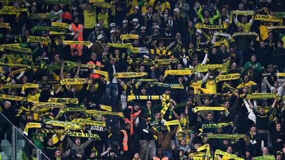 Ancora violenza in Francia: un tifoso muore accoltellato prima di Nantes-Nizza