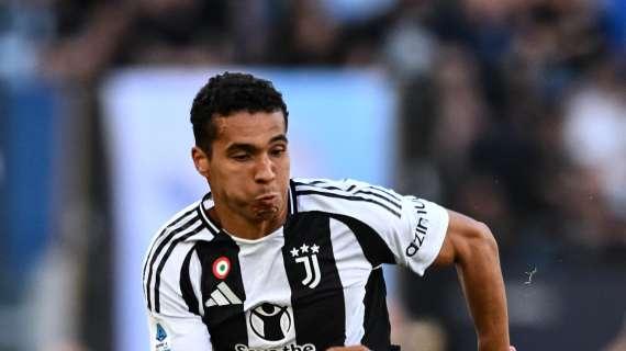 Costa da oggetto misterioso a “rinforzo” della Juve: qualcuno ha sbagliato 