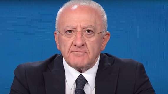 De Luca: "Scudetto al Napoli? Invito tifosi di altre squadre ad avere atteggiamento di serietà e correttezza"