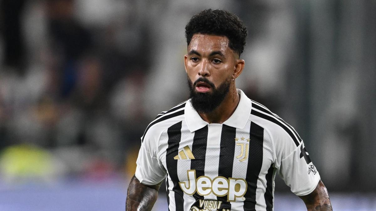 Ancelotti convoca Douglas Luiz: lacrime di gioia del brasiliano della Juve