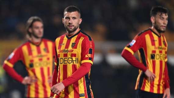 Lecce ancora sconvolto dal lutto: scontro con la Lega Serie A 