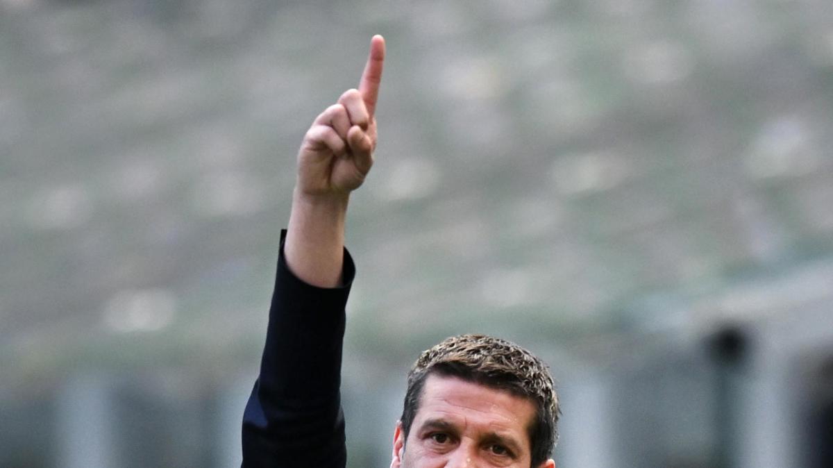Inter, Chivu: "Stones alza livello. Sul mercato valuteremo opportunità"