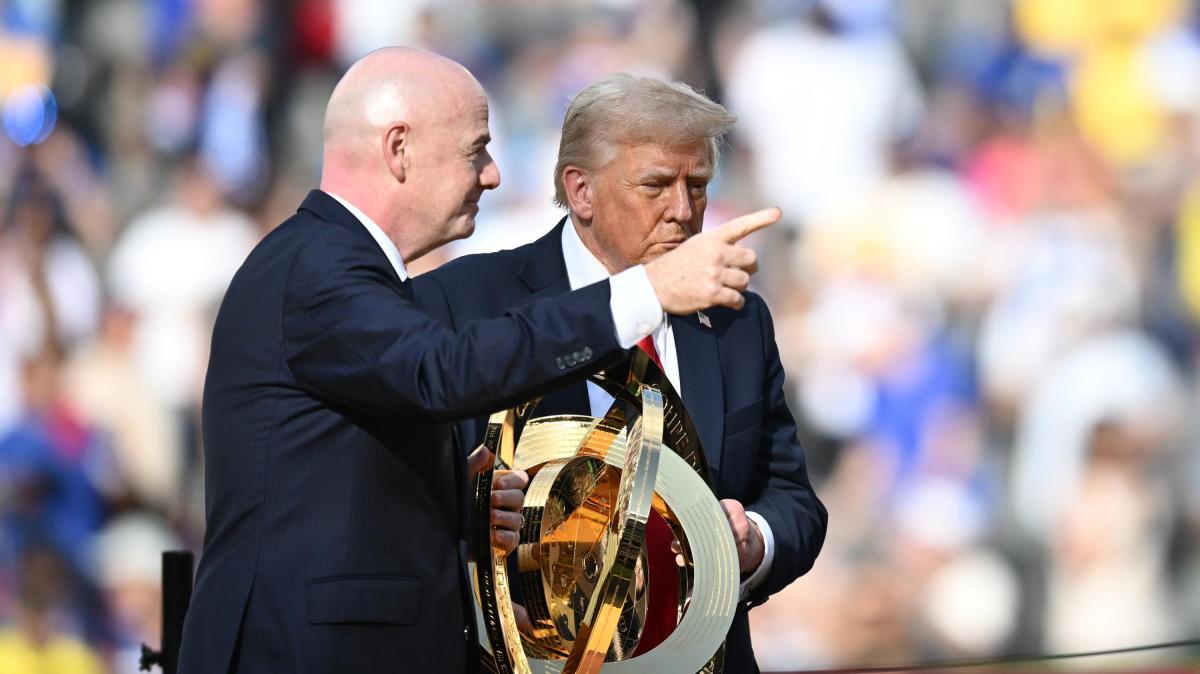 Argentina e Messico si schierano al fianco di Infantino e della FIFA