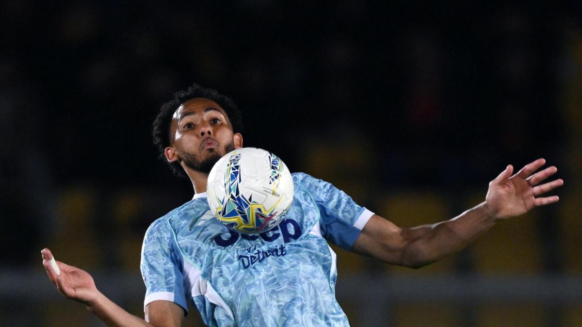 Kelly ritorna in Premier League? Le ultime sul difensore della Juventus