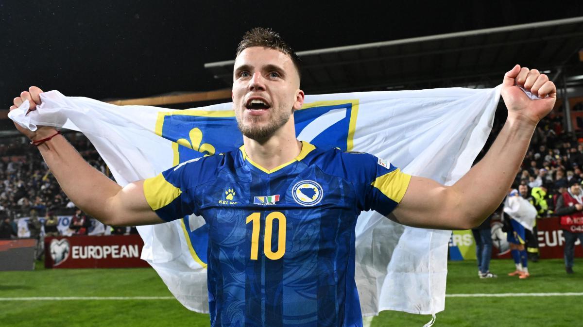Mercato Juve: "Carnevali molla Zirzkee". E punta su Demirovic