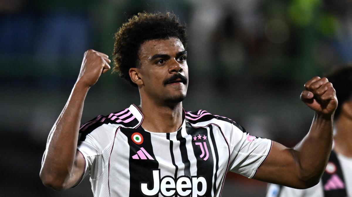 Veiga: "Giocare per la Juve è stato speciale, ma..."