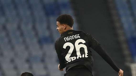 Il Napoli prepara la sfida al Sassuolo e pensa alla Juve: la nota su Ngonge