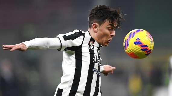 Dybala è arrivato in Argentina: foto con Correa e Lo Celso