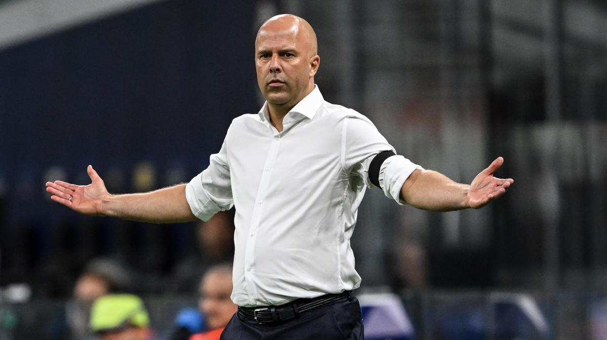 Slot conferma: "Per Leoni al Liverpool manca solo la firma"