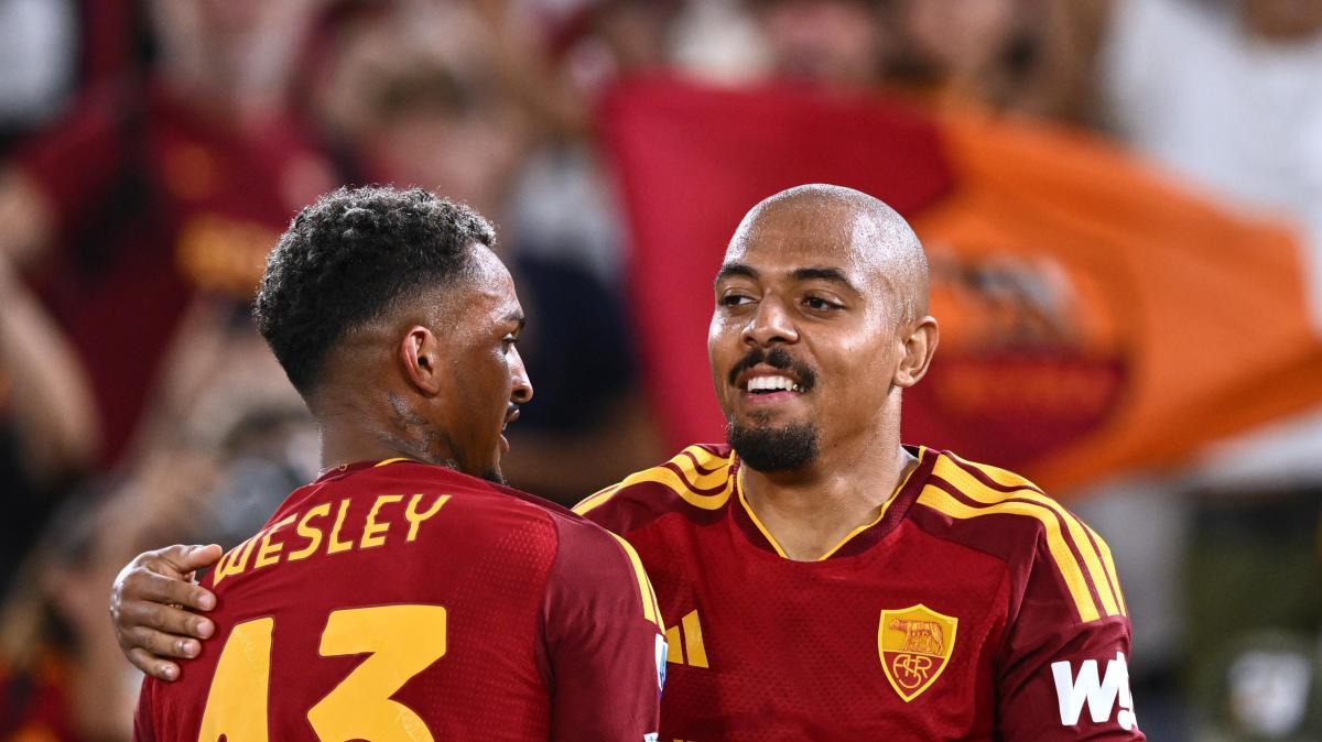 Roma, poker alla Fiorentina: Malen show e 4-0 all’Olimpico