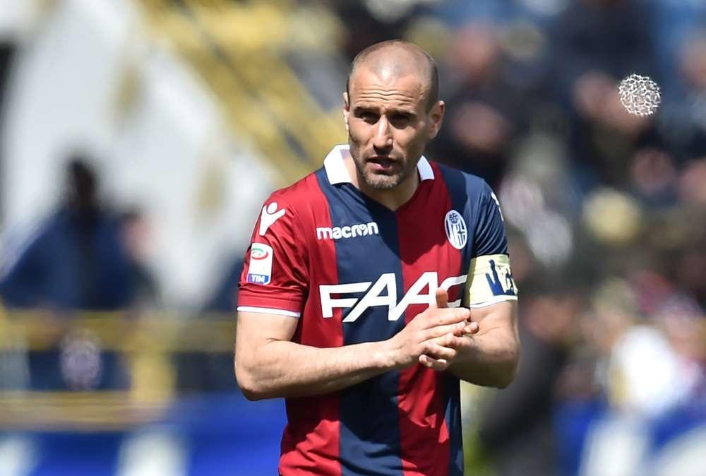Le pagelle di Bologna-Milan: Palacio instancabile, Svanberg offuscato