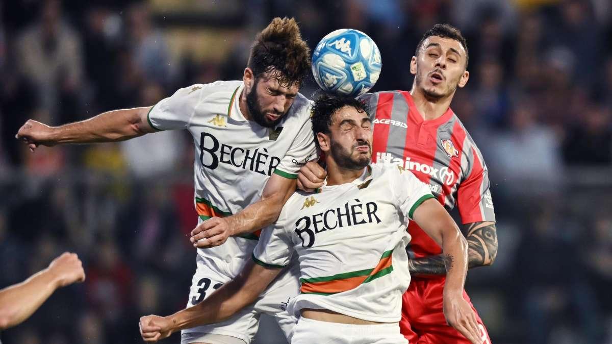 Bologna, Sartori valuta Tessmann ma attenzione al Torino