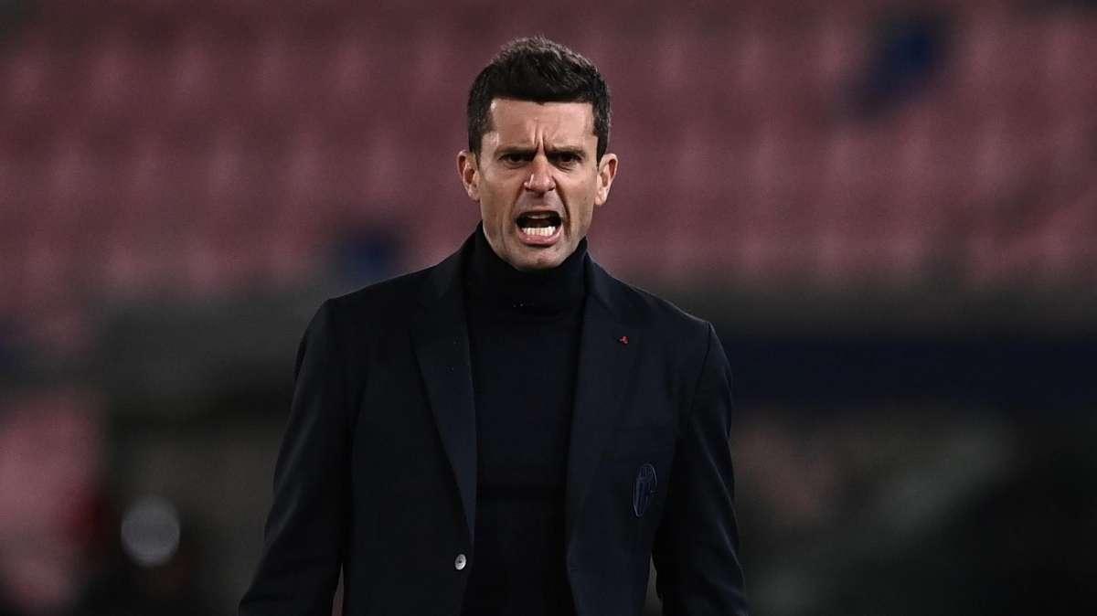 Thiago Motta: "E' tutto emozionante. Ringrazio i bolognesi ma credo di non meritare tutto questo affetto"