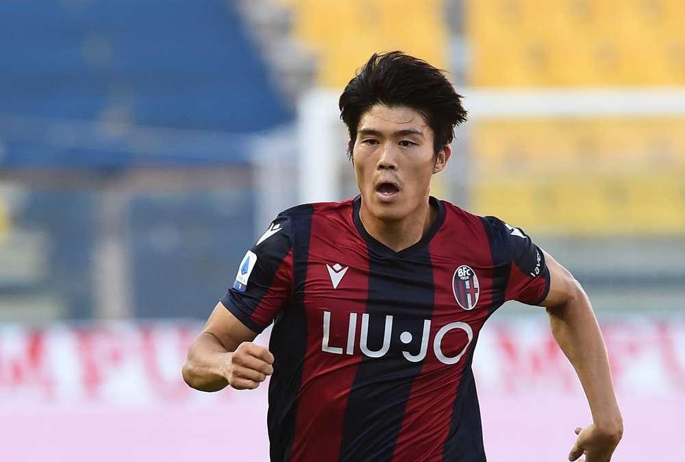 Le pagelle di Parma-Bologna: bene Medel, Tomiyasu errore su Inglese