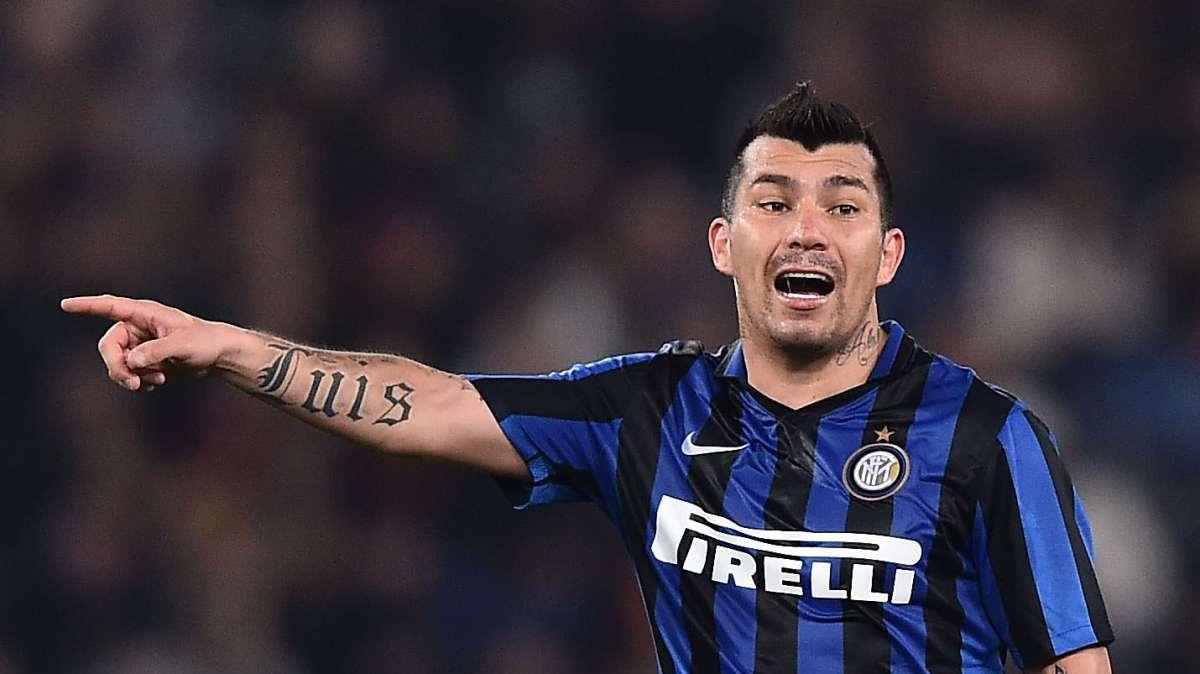 Tutto fatto per Medel: il cileno è il nuovo rinforzo del centrocampo rossoblù 