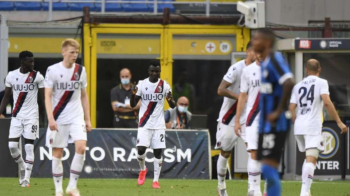 Santander e Juwara in posa sul campo di Casteldebole 