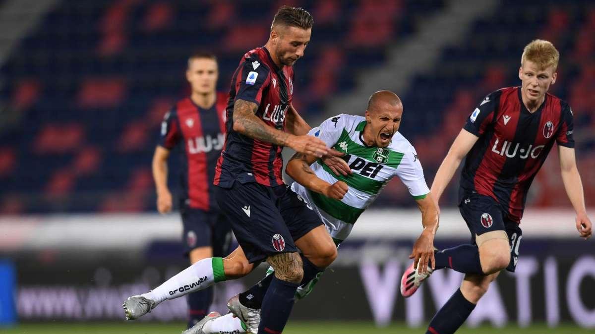 Le pagelle di Fiorentina-Bologna: bene Dijks e Dominguez, Barrow rimandato