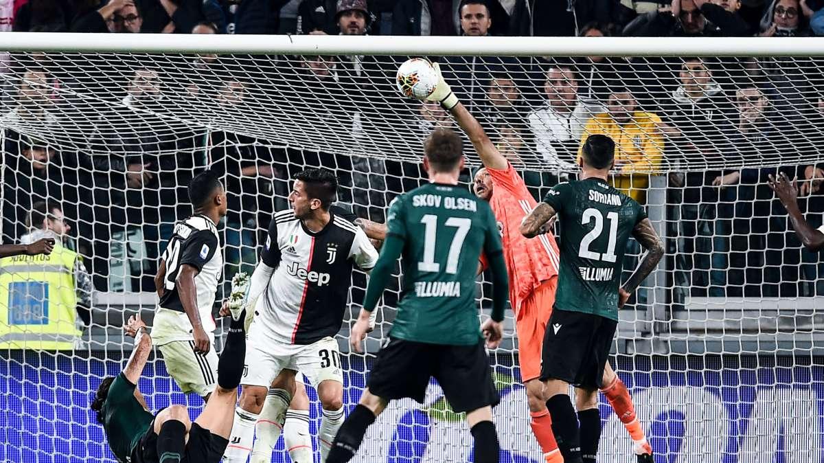 Bologna-Juventus, tutto pronto per la ripresa. Mancano solo date e orari