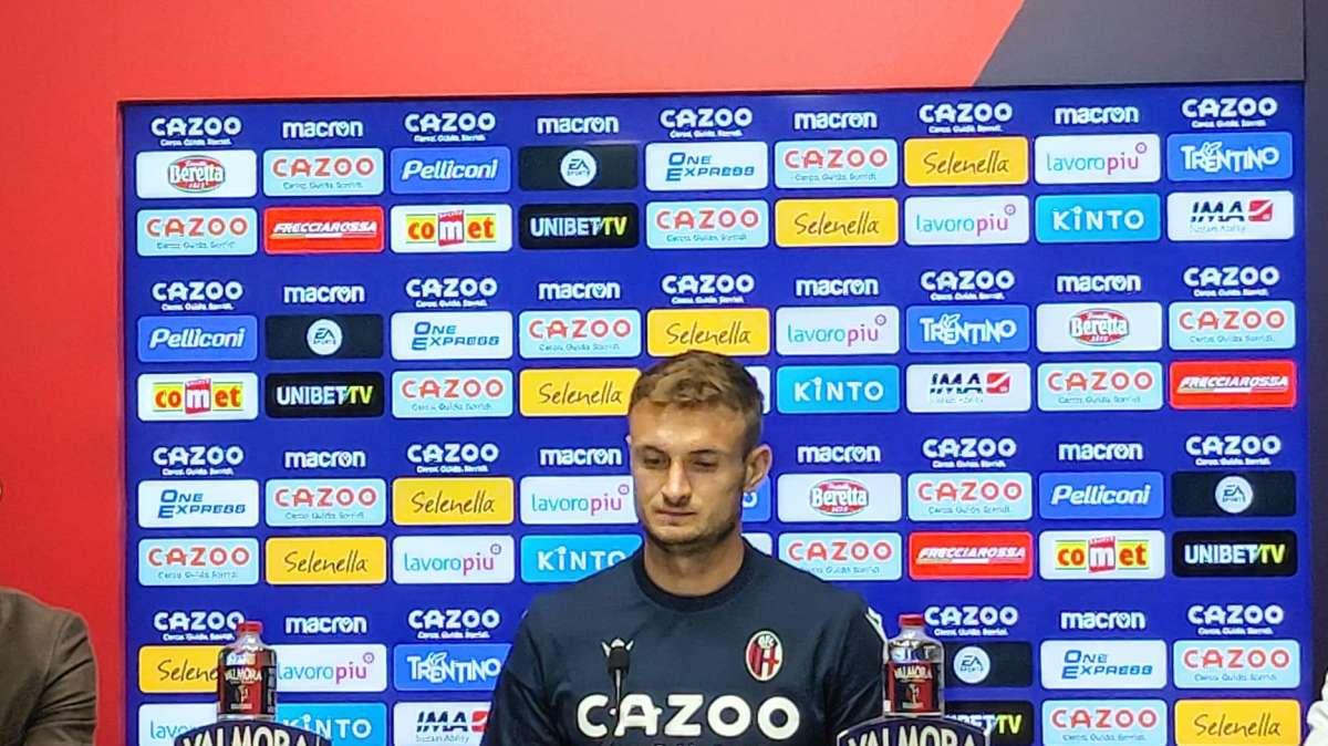 Posch: "Sono a Bologna grazie ad Arnautovic. Con Thiago Motta allenamenti molto duri e intensi"