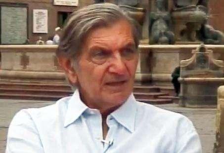 Da oggi Giacomo Bulgarelli riposa nella nuova tomba