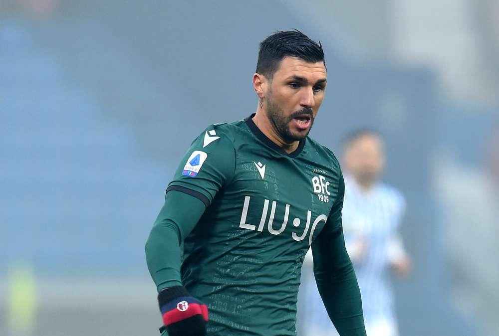 Verso #LazioBFC: Soriano in parte col gruppo, Medel e Sansone in gruppo