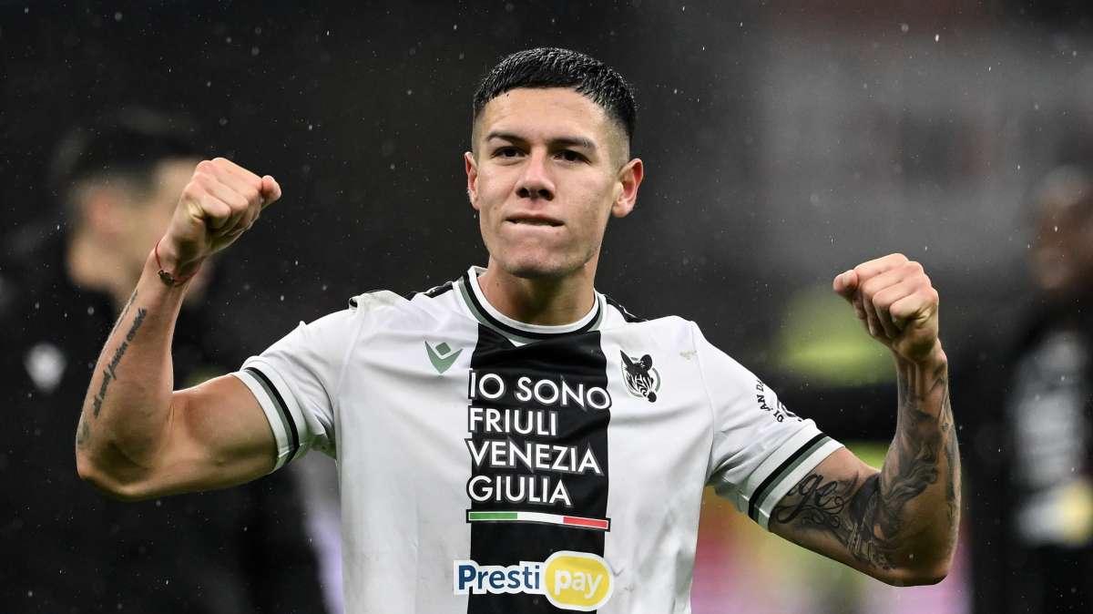 Hummels tentenna, quattro i nomi seguiti: Perez ultima idea