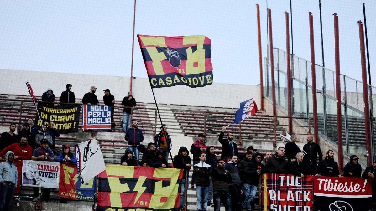 Casertana, pagati gli stipendi ai tesserati. Il termine scadeva il 16 dicembre