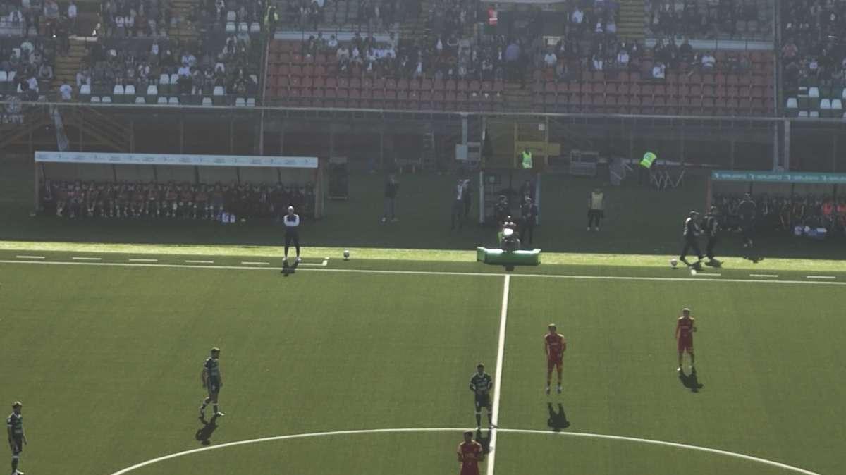 Contro il Catanzaro i Lupi agguantano il pari all'ultimo respiro grazie all'incredibile gol del portiere Iannarilli