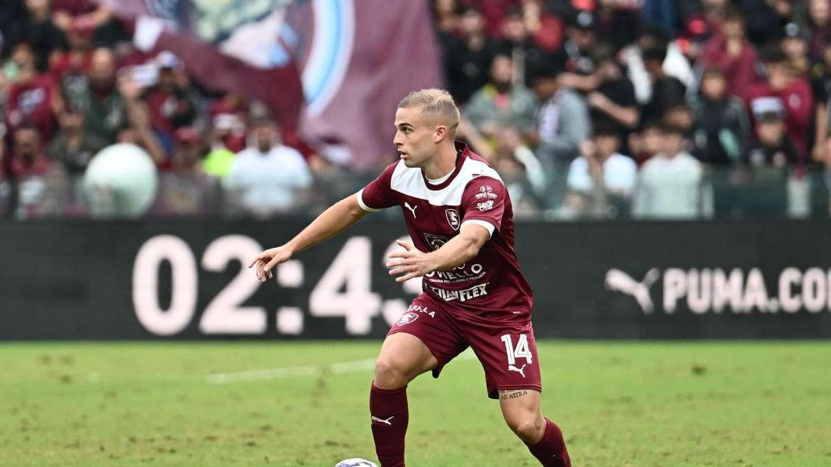 Salernitana, la Serie B bussa per Villa: ma a giugno si parlerà di rinnovo  