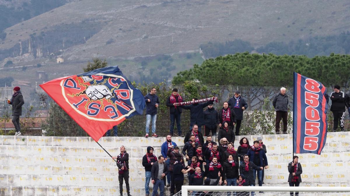 Salernitana, verso Picerno: club lucano esonera allenatore De Luca
