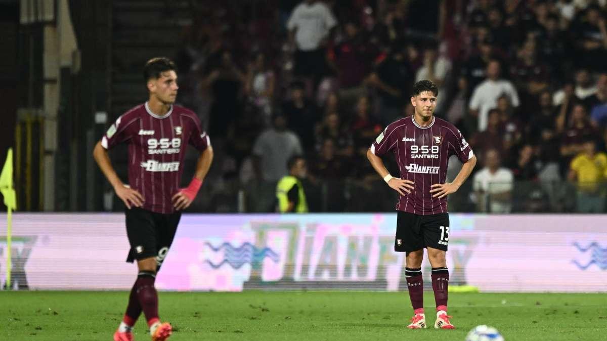 La Salernitana riprarte da Raffaele: 3-5-2 con esterni a tutta fascia, questo il suo calcio