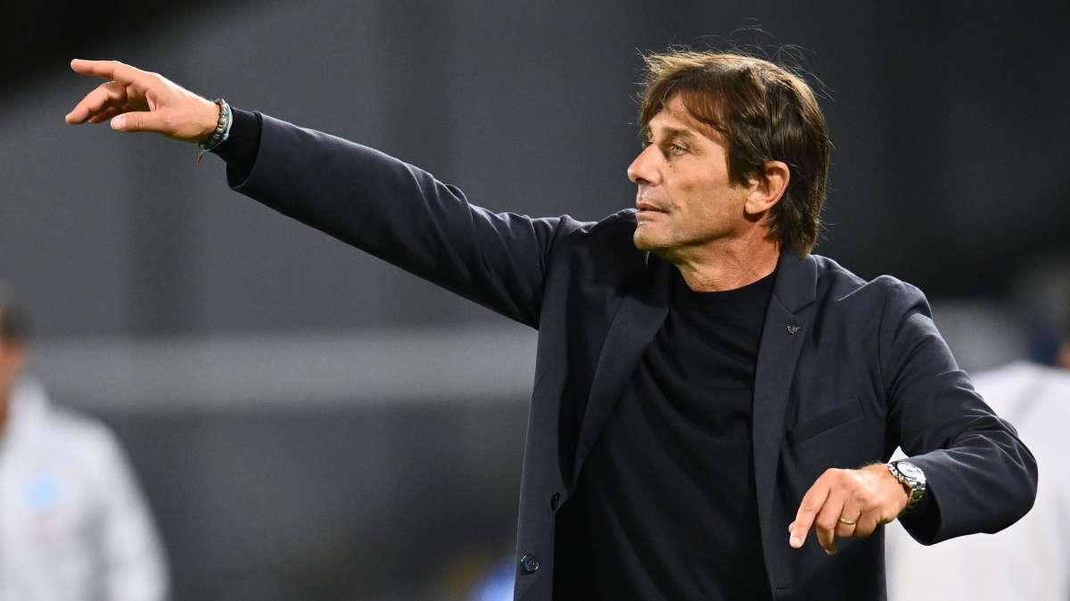 Conte a Sky: "Stagione complessa, grande spirito nel ribaltarla. Sugli infortuni a Lobotka e Politano..."