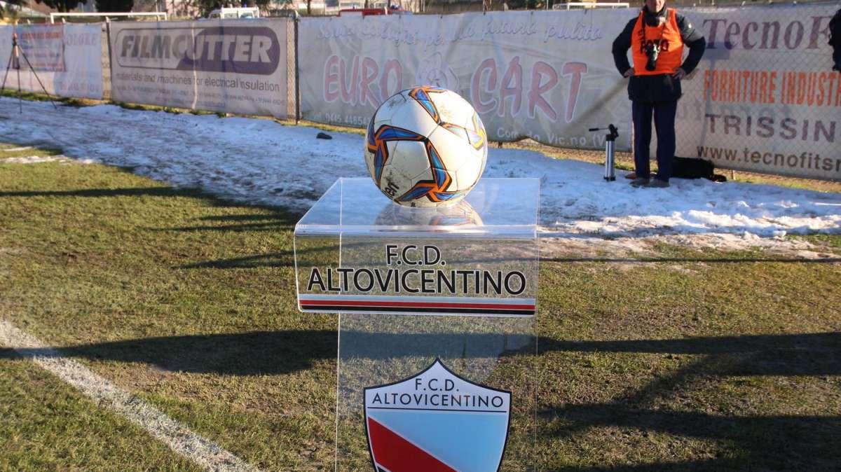 Colpo di scena LND, consulto con le società: prosecuzione o sosta campionato? Tutte le ipotesi possibili, il comunicato UFFICIALE