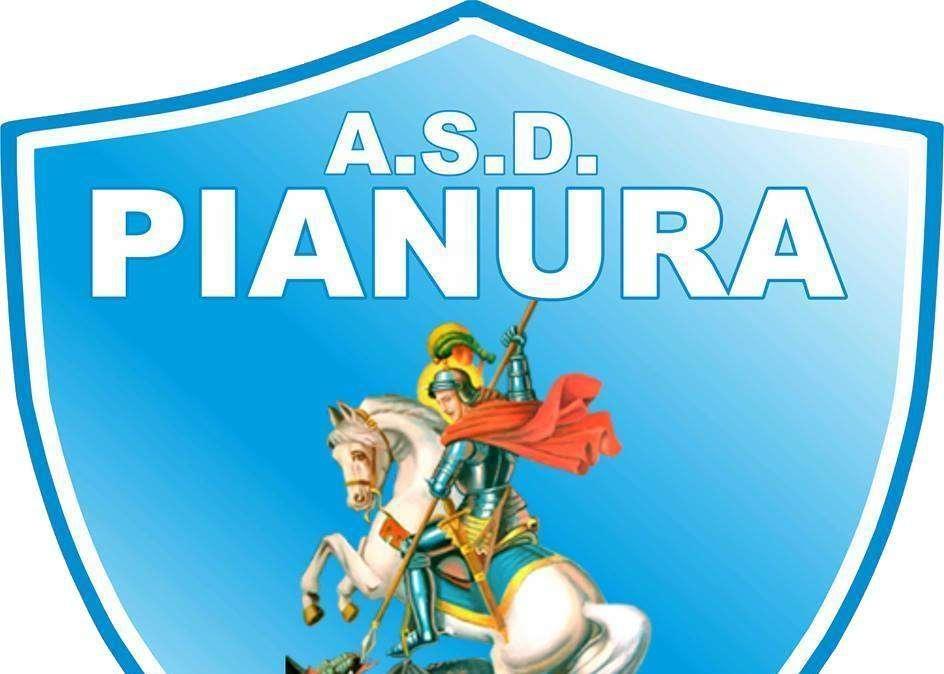 Pianura, Iavarone di nuovo in pista: il club potrebbe rinascere grazie a lui