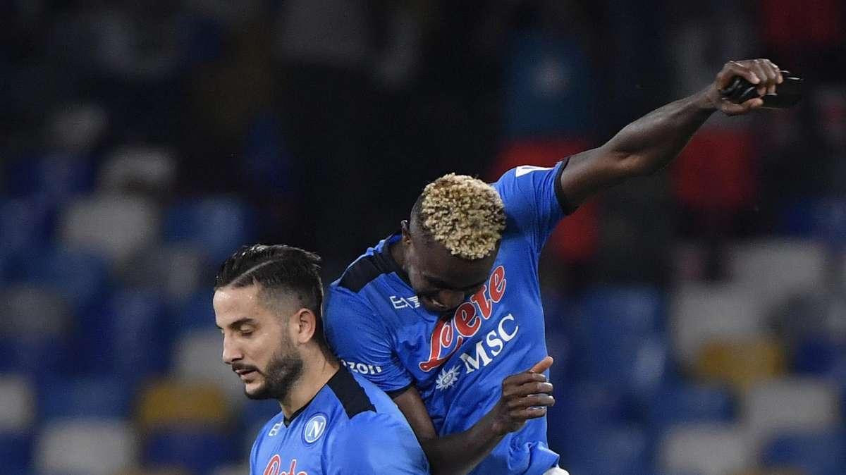 Napoli, l'Olympiakos torna alla carica per Manolas