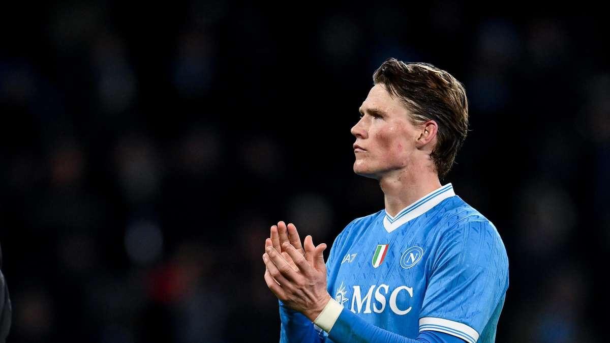 Champions, Napoli-Qarabag 2-0: decide tutto McTominay
