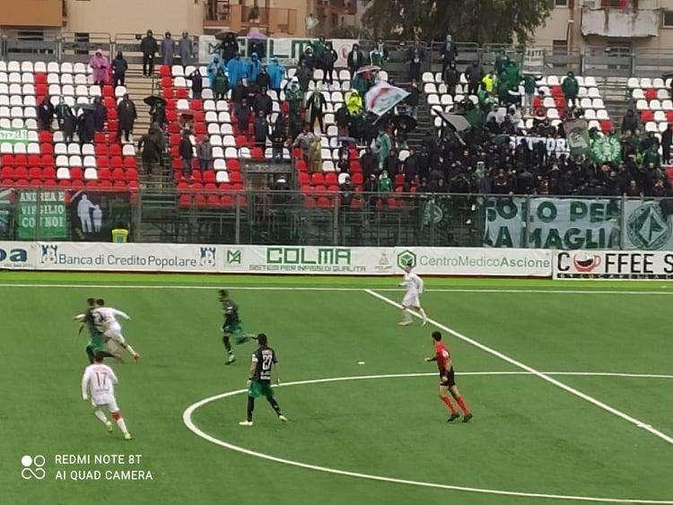 Da Torre del Greco, un Avellino deciso ed autorevole manda un chiaro messaggio ai primi della classe....