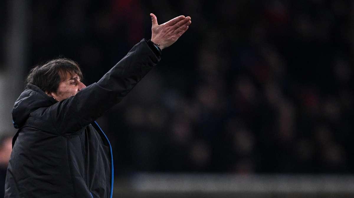 Coppa Italia, Napoli-Como 7-8 dopo i calci di rigore: Conte ko, Fabregas in semifinale con l'Inter