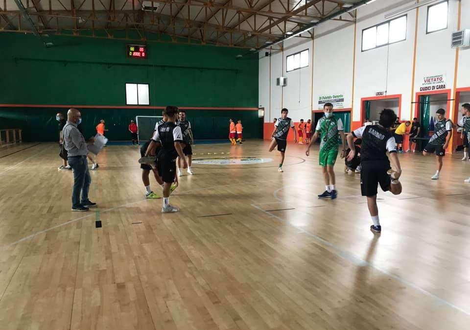 La Sandro Abate Avellino esordirà in campionato venerdi 9 ottobre alle ore 20.45 a Salsomaggiore Terme contro l'Acqua & Sapone