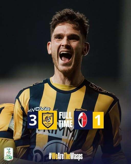 Tris Juve Stabia e Bari sconfitto, festa gialloblù al Menti  