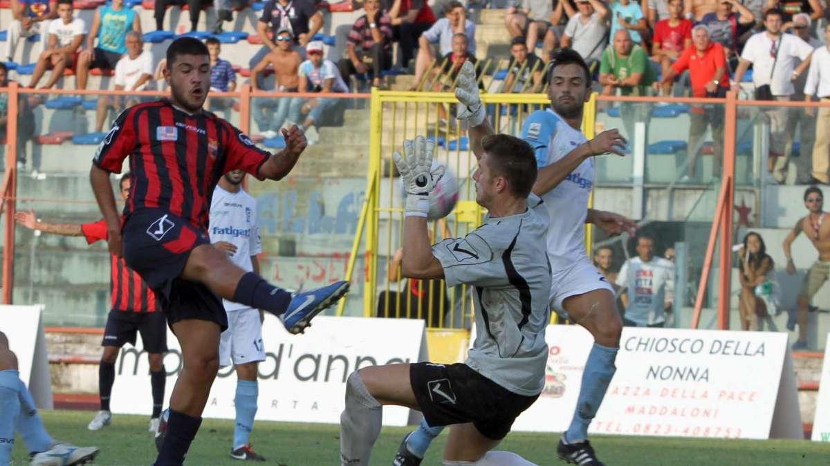 Casertana, vicino Favetta