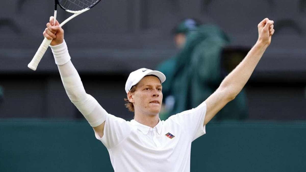 Wimbledon 2025, Sinner batte Alcaraz: è il primo italiano a vincere a Londra