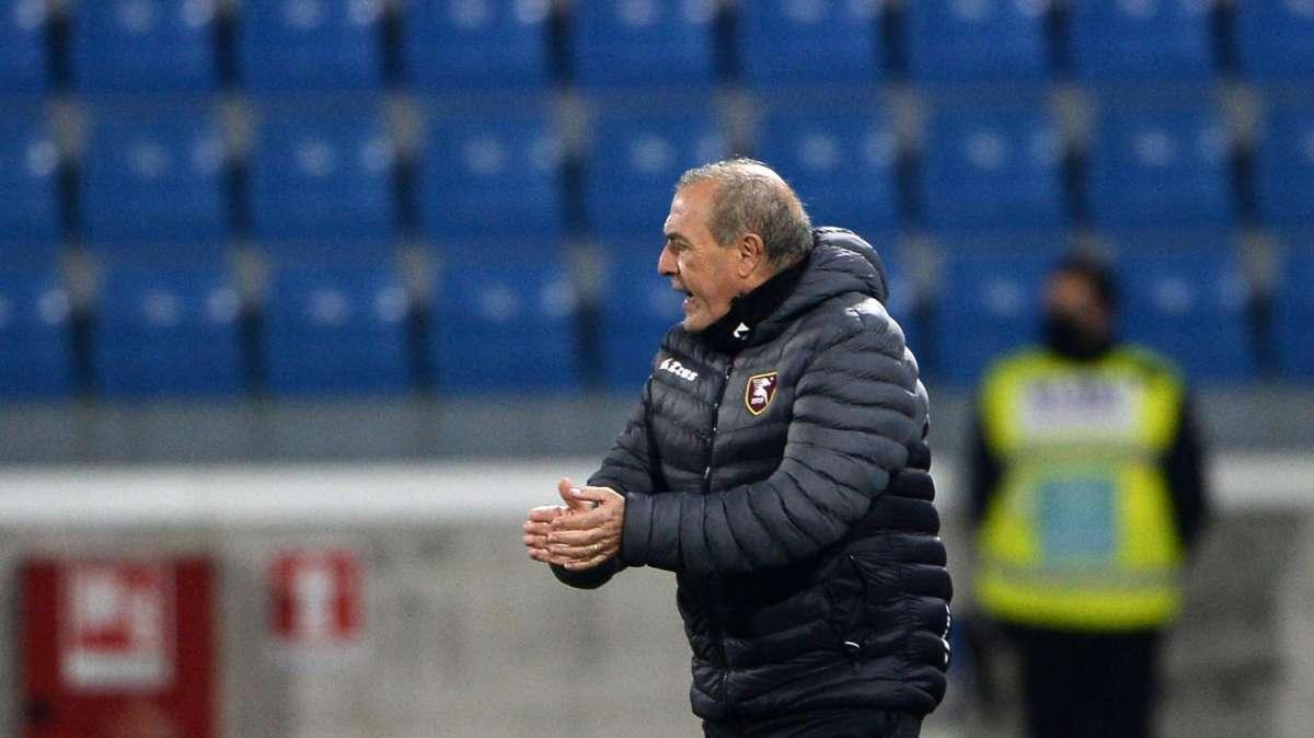 SALERNITANA - Castori: "Grandissima prestazione, restiamo con i piedi per terra"