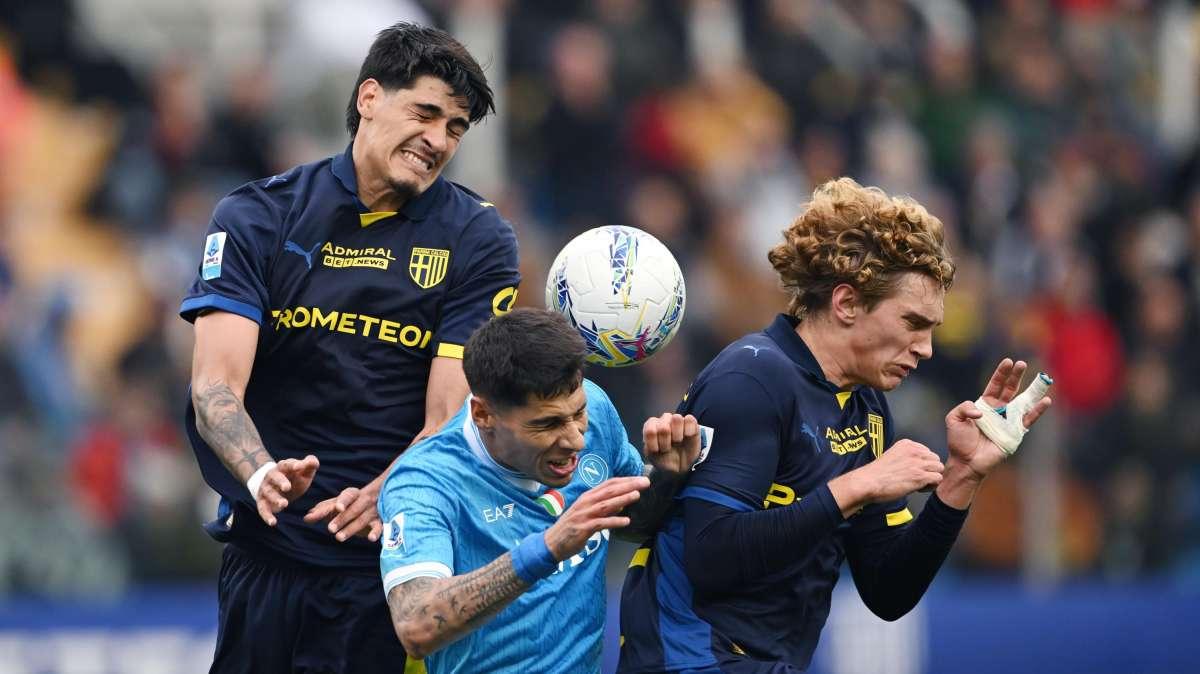  Parma-Napoli 1-1: McTominay evita la sconfitta a Conte,