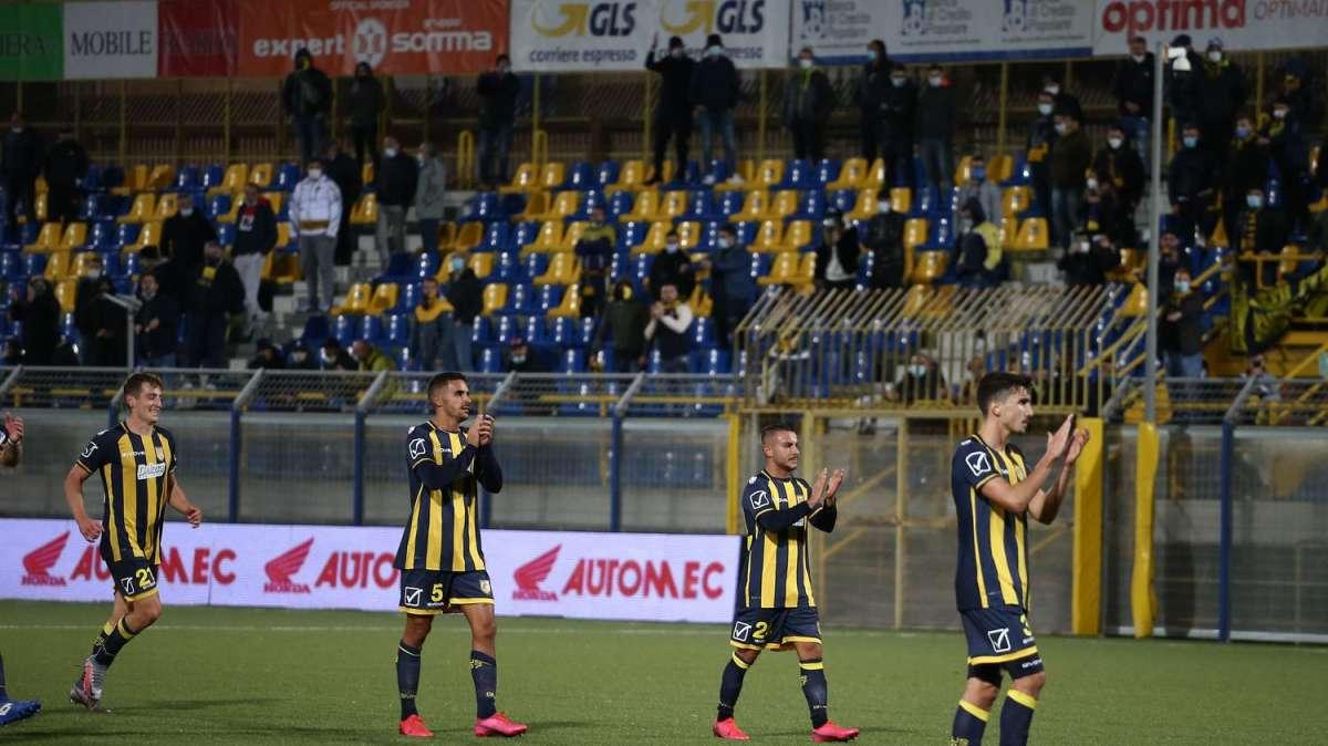 Juve Stabia, Fabiani: "Essere qui motivo d'orgoglio, piazza incredibile"
