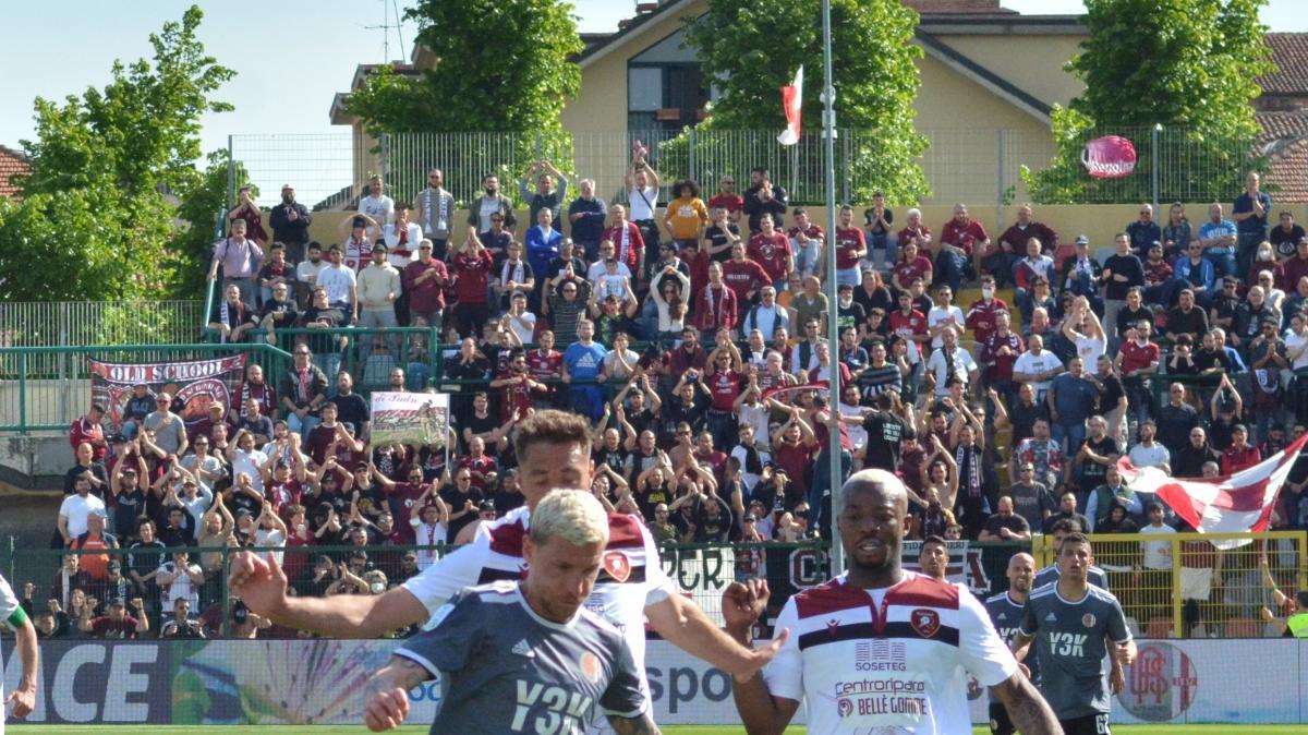 Cavese- Tegola per Masitto: infortunio per Thiago Cionek