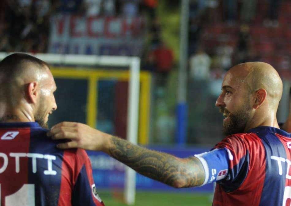 Tito firma con l'Avellino