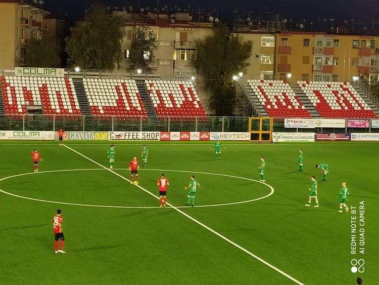 A Torre del Greco i Lupi impongono la legge del più forte
