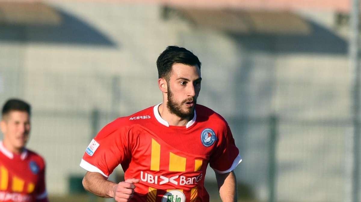 Turris, si pensa a Coppola per il centrocampo