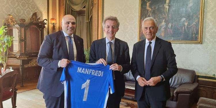 Gravina e Zigarelli ricevuti dal sindaco di Napoli Manfredi